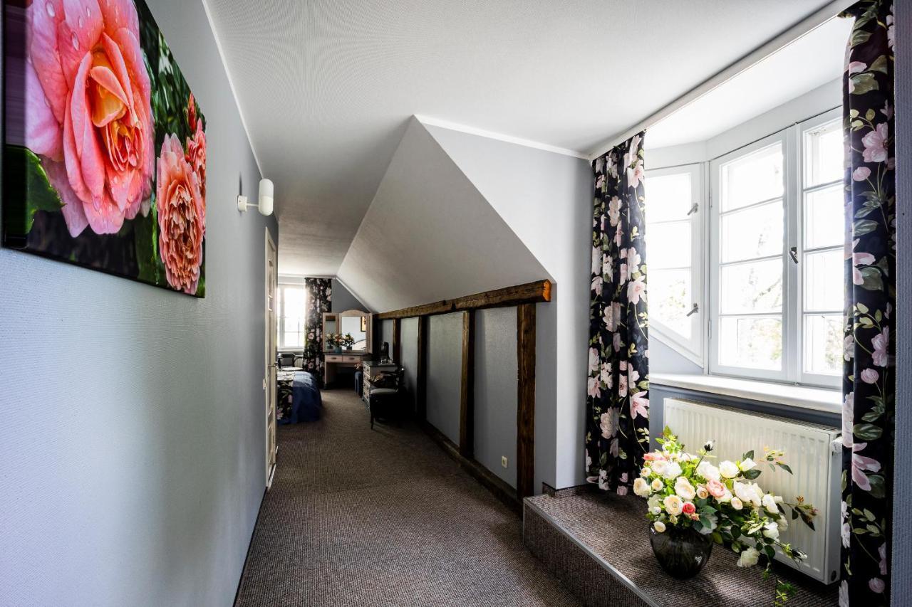 Guest House Nicava Bernāti Exteriör bild