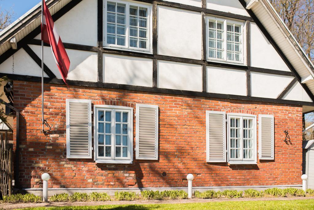 Guest House Nicava Bernāti Exteriör bild